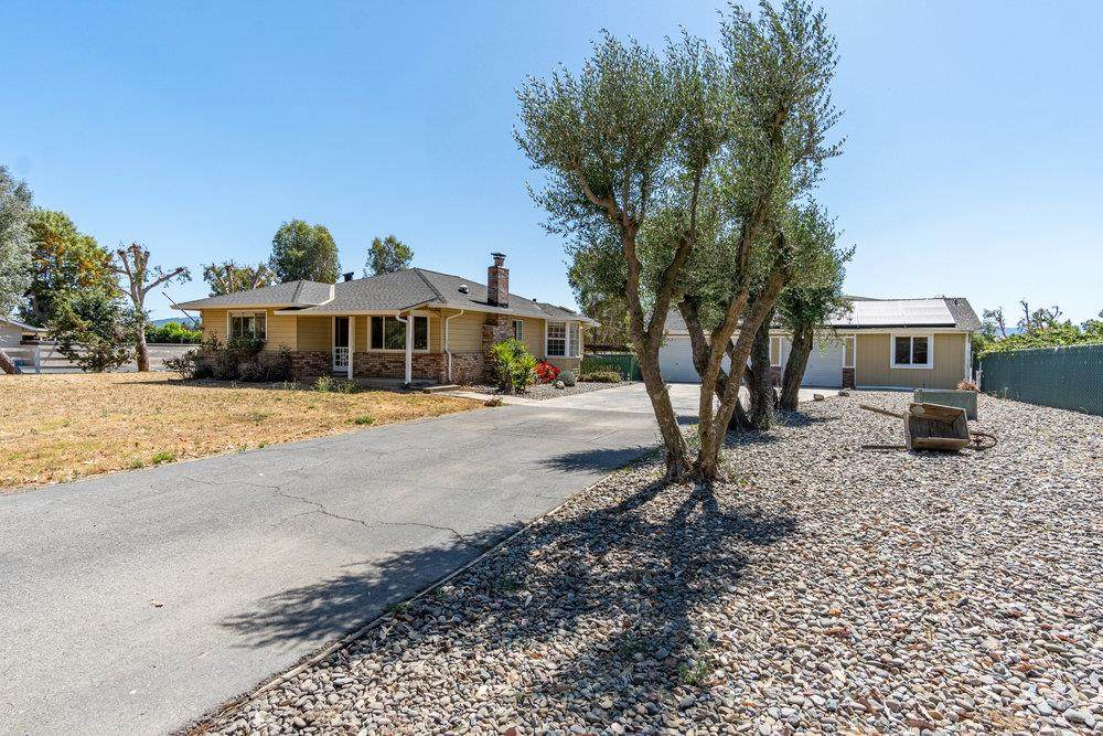 12145 Steffs Ct - Photo 1