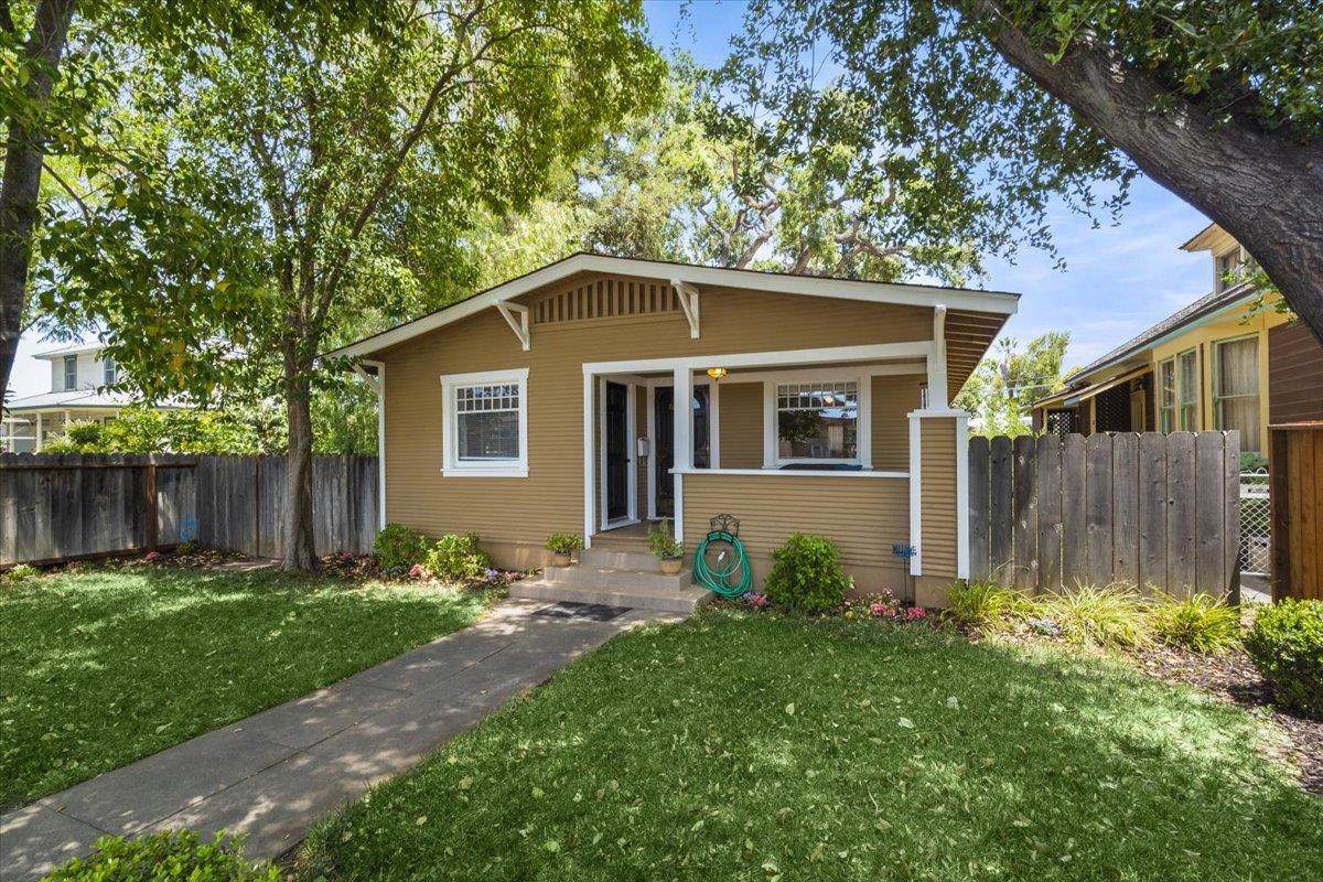 7710 Hanna St - Photo 1
