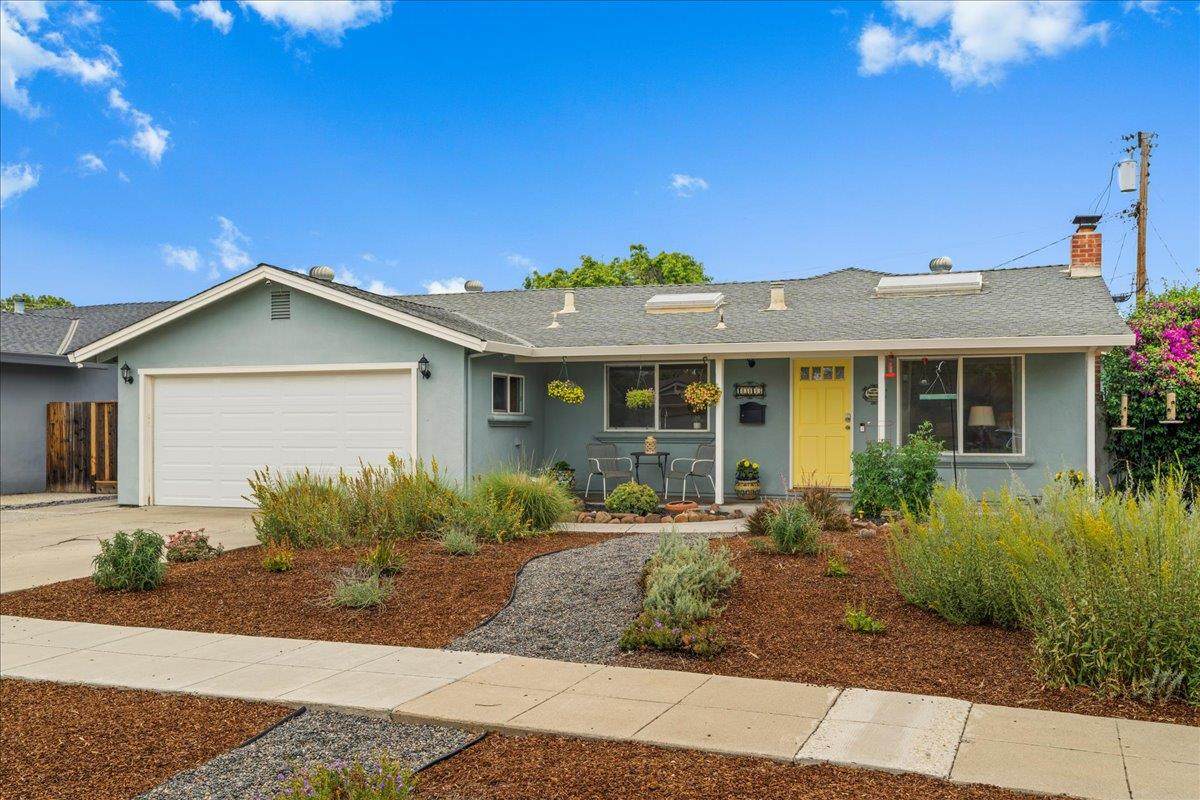 1313 Lindsay Way - Photo 1