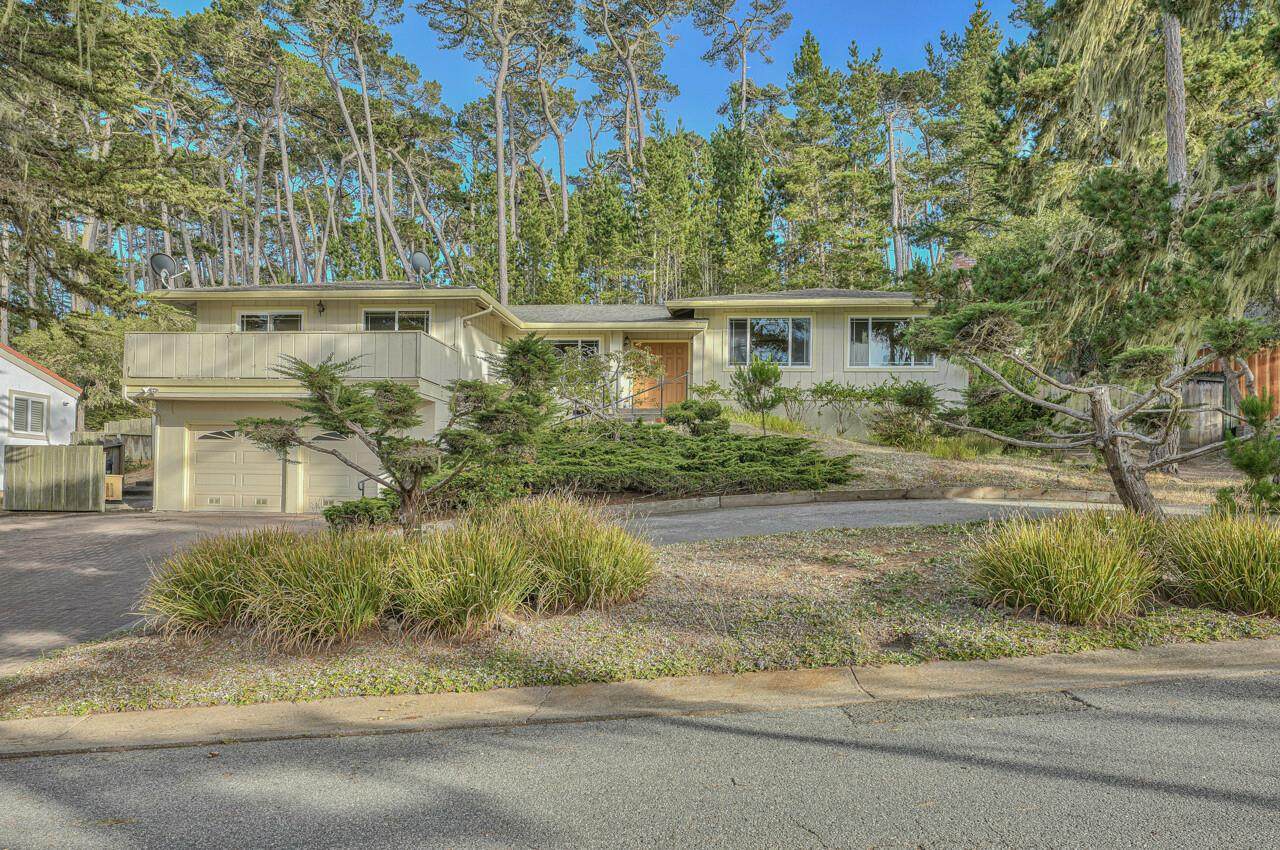 3021 Forest Way - Photo 1