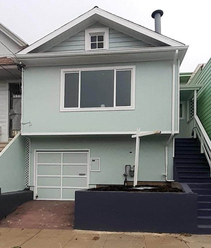 174 Joost Ave - Photo 1