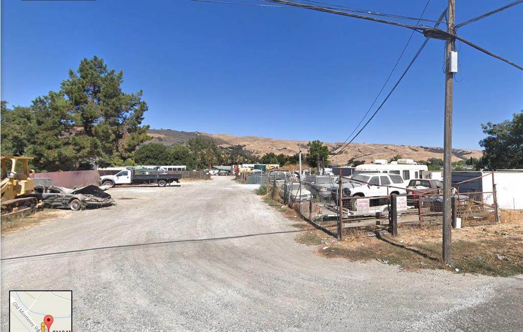 8160 Monterey Hwy - Photo 1