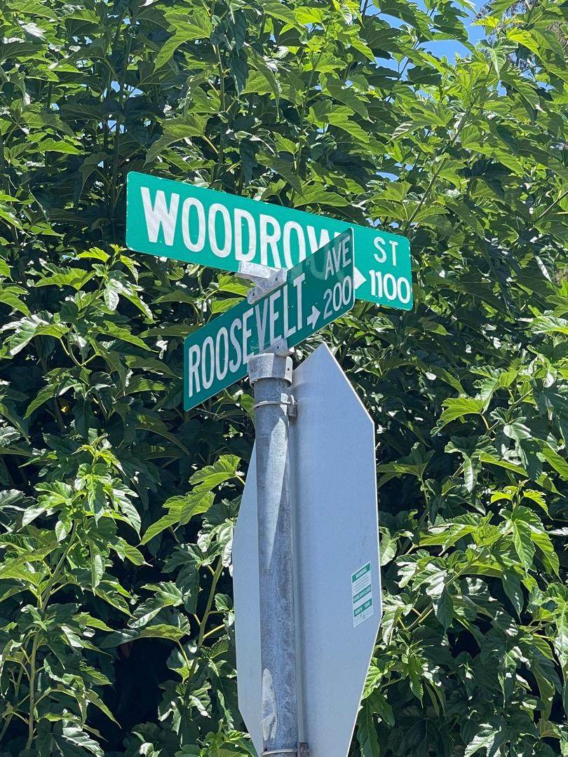 1109 Woodrow St - Photo 1