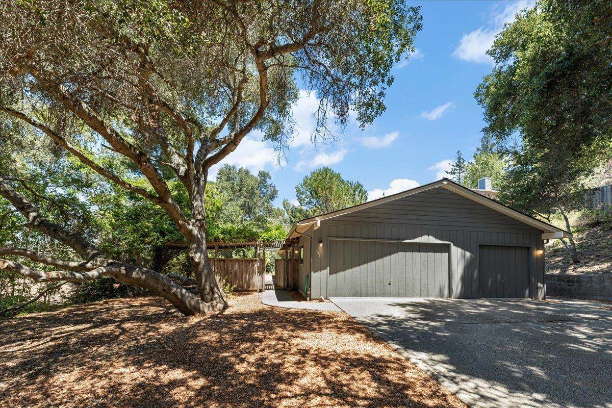 499 Navarra Dr - Photo 1