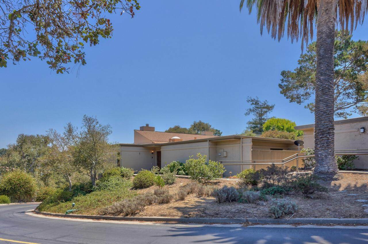 1 Montsalas Dr - Photo 1