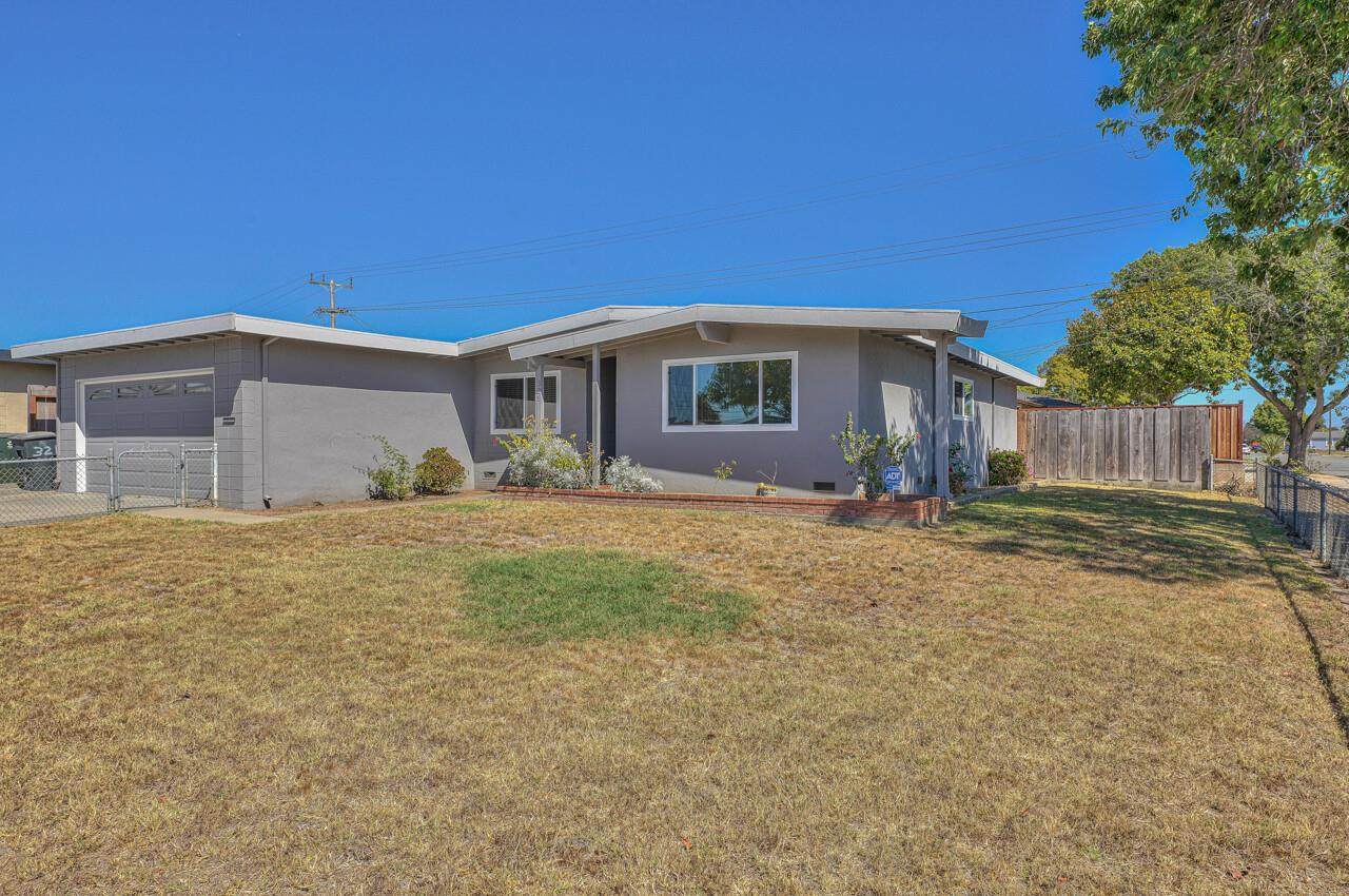 321 Navajo Dr - Photo 1