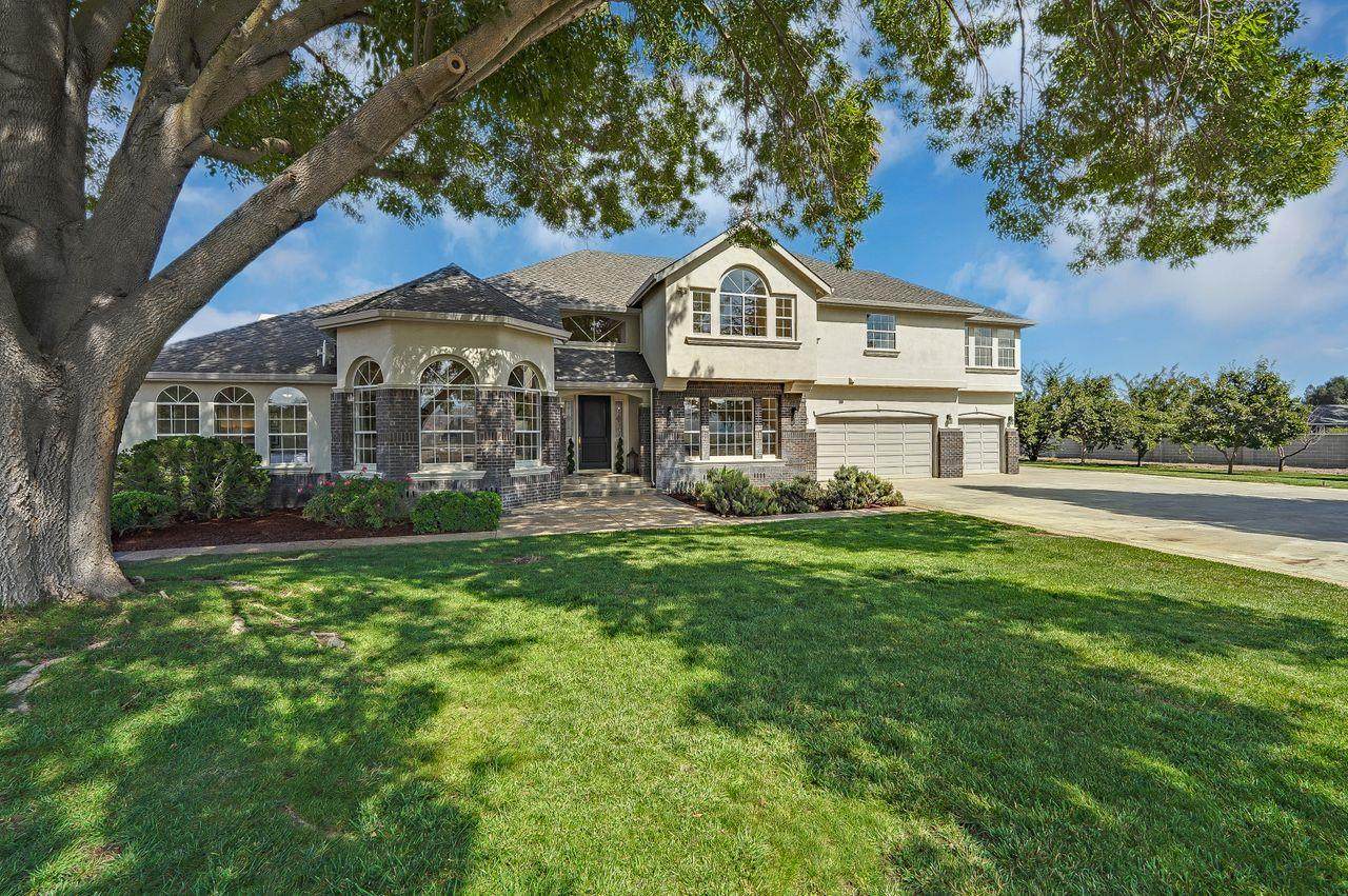 194 Lantz Dr - Photo 1
