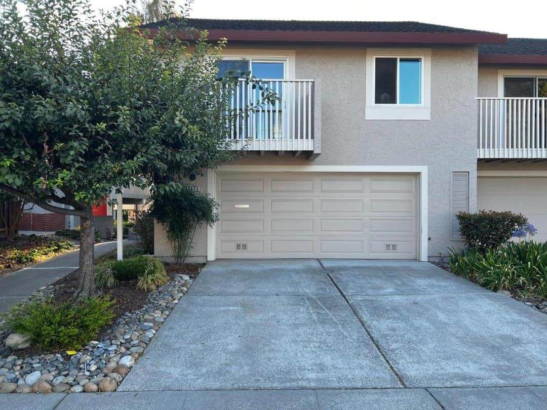 1420 Phelps Ave - Photo 1
