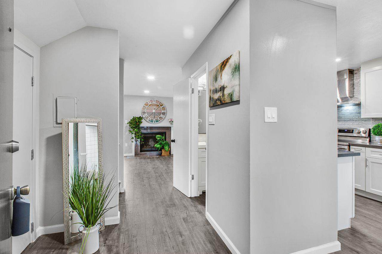 1134 Pomeroy Ave - Photo 1