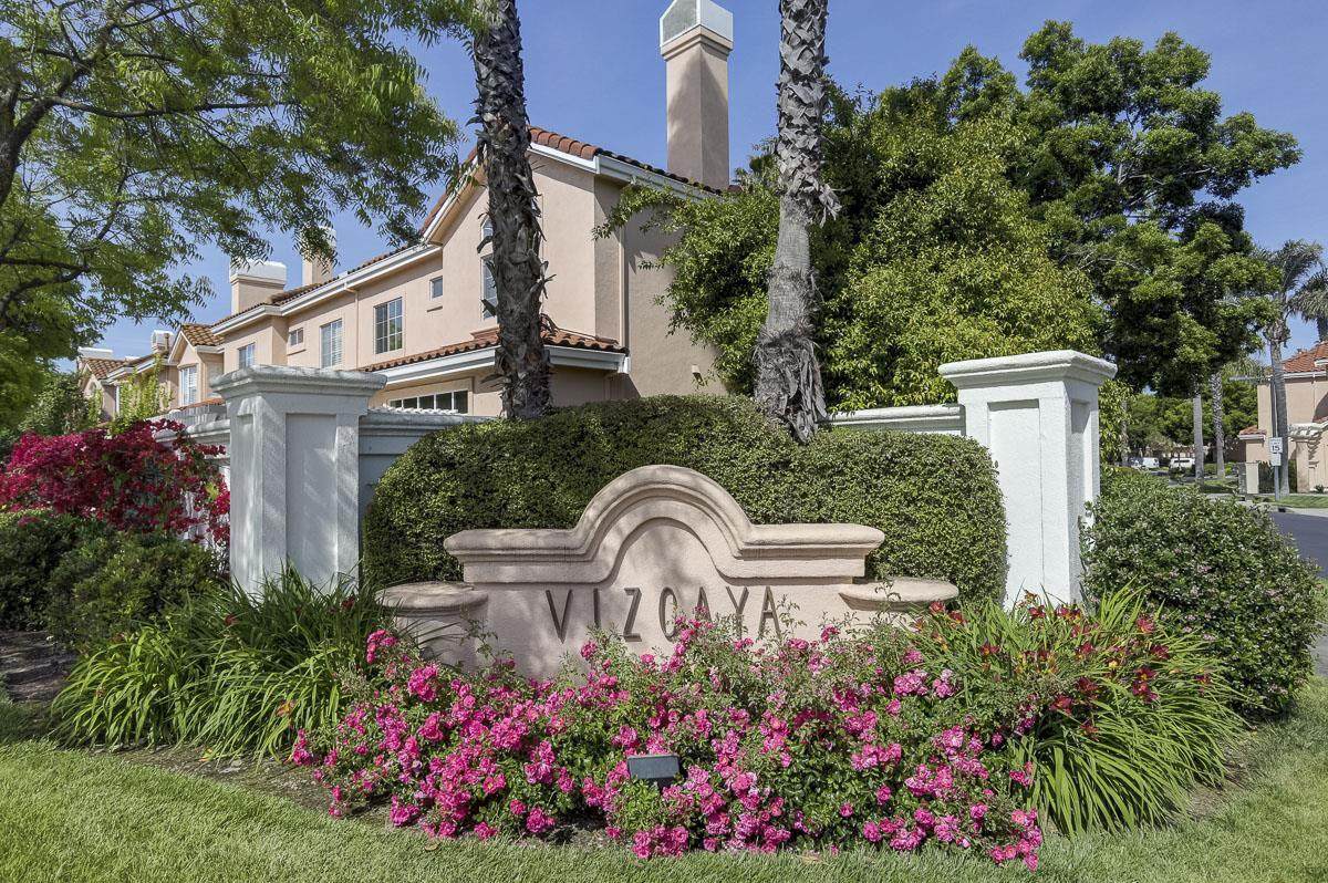 2196 Vizcaya Cl - Photo 1