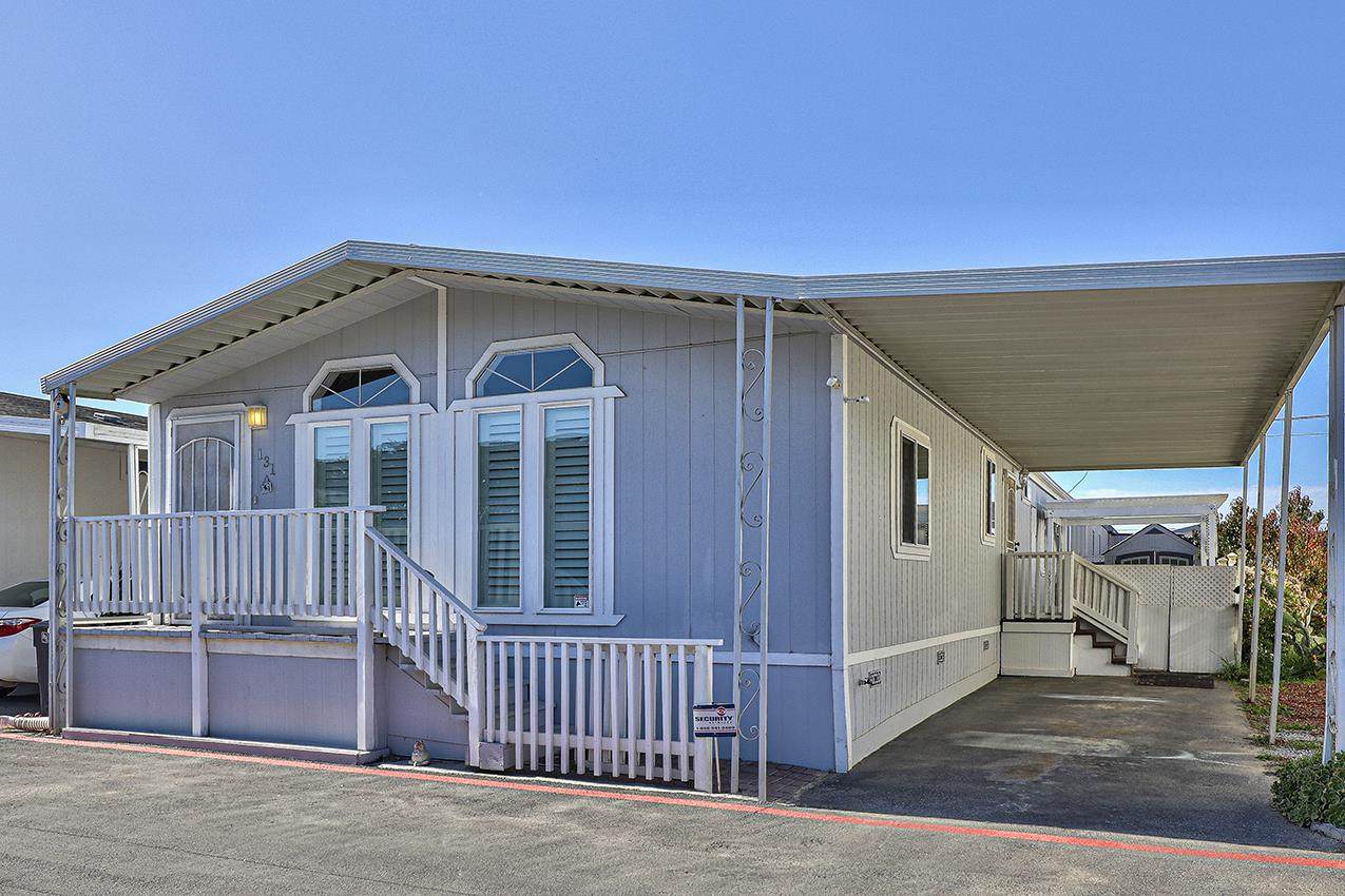 20 Russell Rd 131 - Photo 1