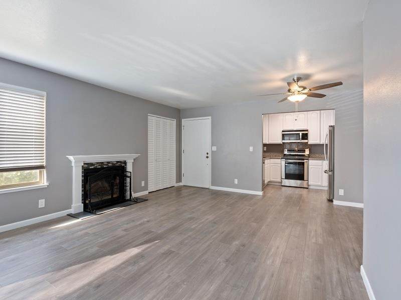 96 Rancho Dr C - Photo 1