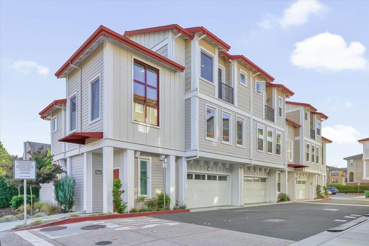 34945 Machado Cmn - Photo 1