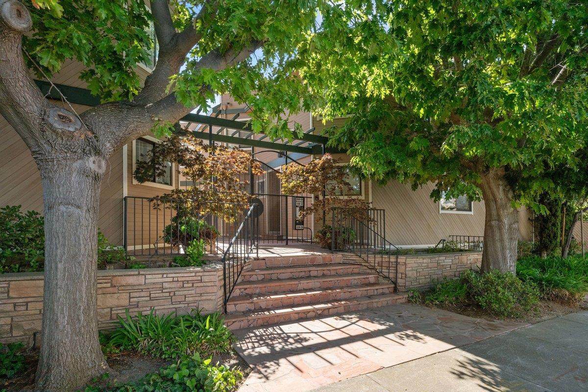 120 State St - Photo 1