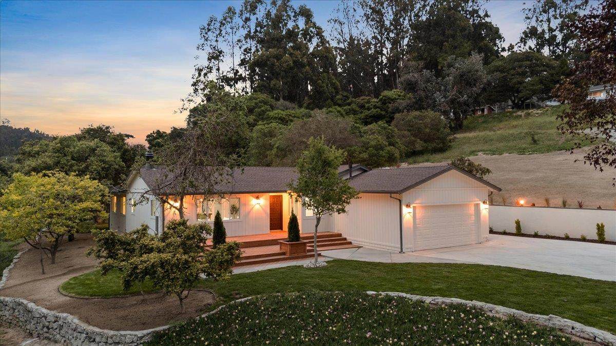 7183 Tustin Rd - Photo 1