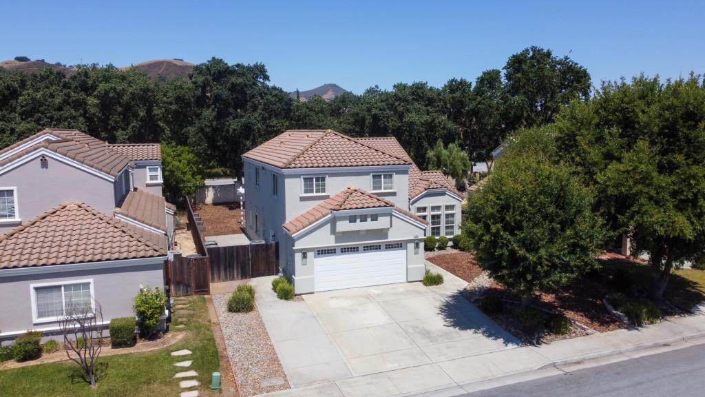 1014 White Cloud Drive - Photo 1