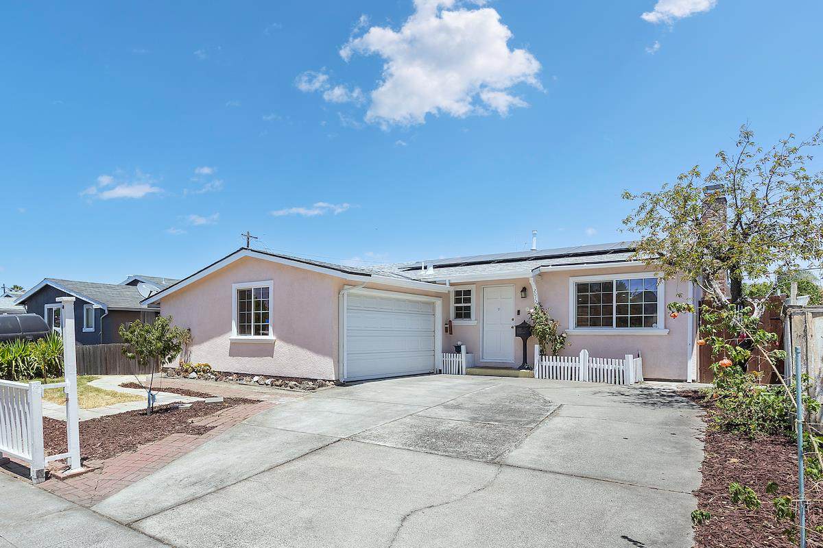 2072 Orlando Dr - Photo 1