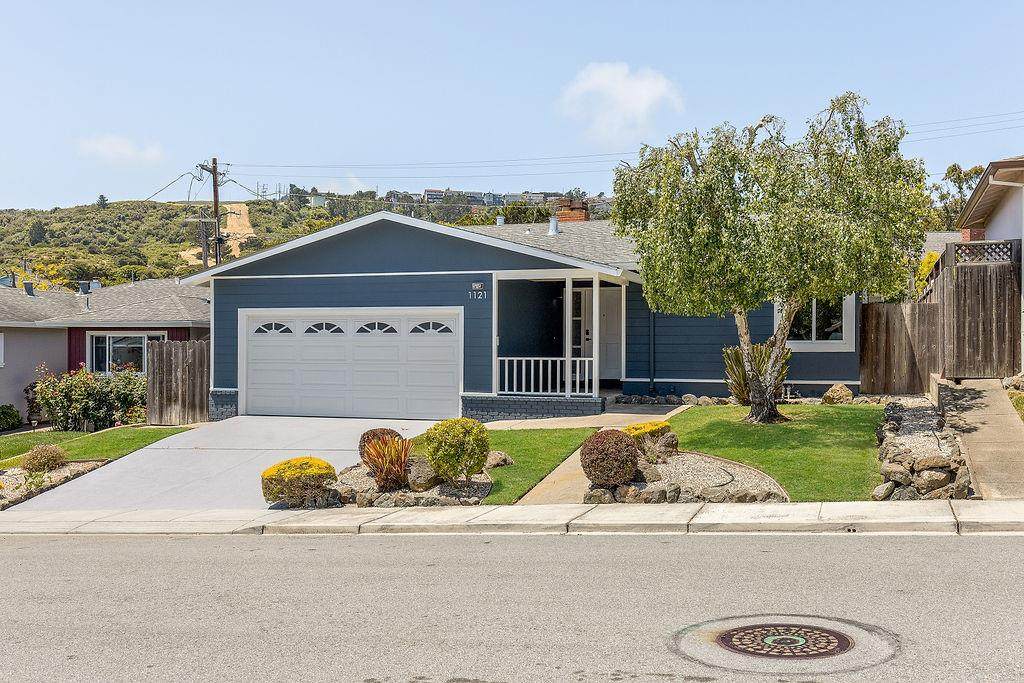 1121 Vermont Way - Photo 1