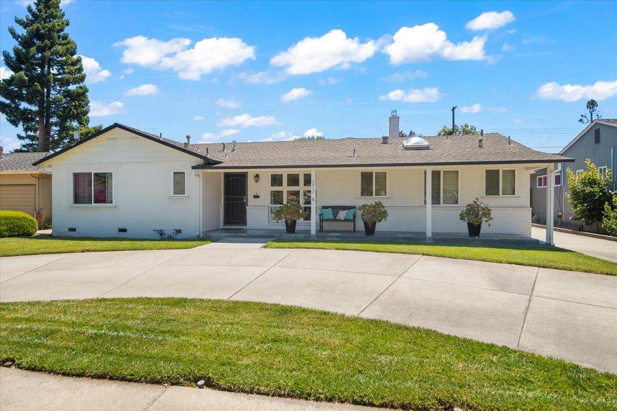 2032 Hedding St - Photo 1