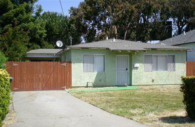 1930 Louisiana St - Photo 1