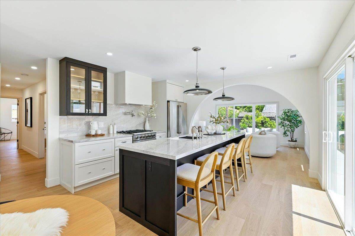 2286 Weston Dr - Photo 1