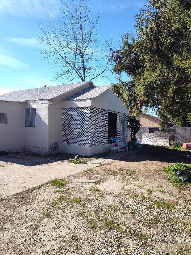 5670 Riverside Dr - Photo 1