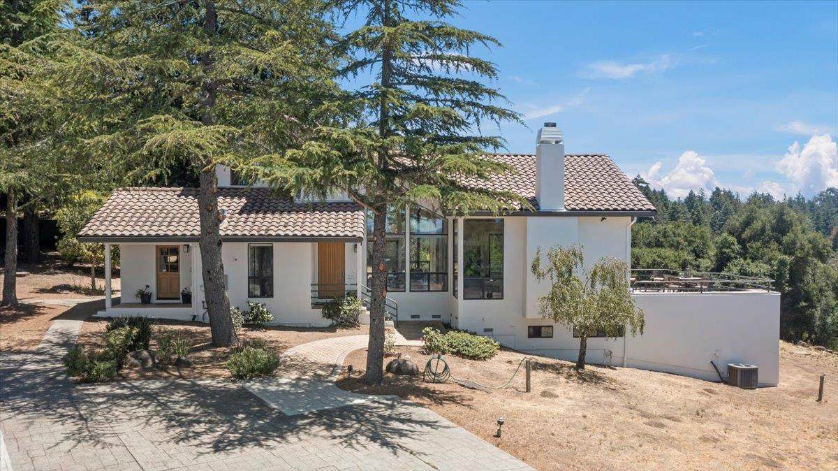 24614 Miller Hill Rd - Photo 1