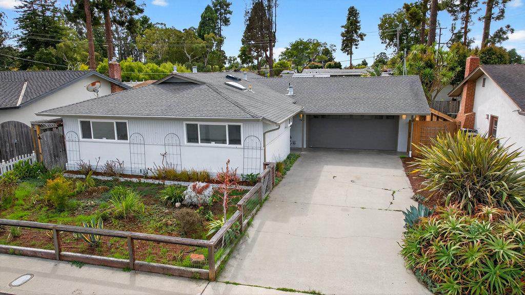 145 Wesley St - Photo 1