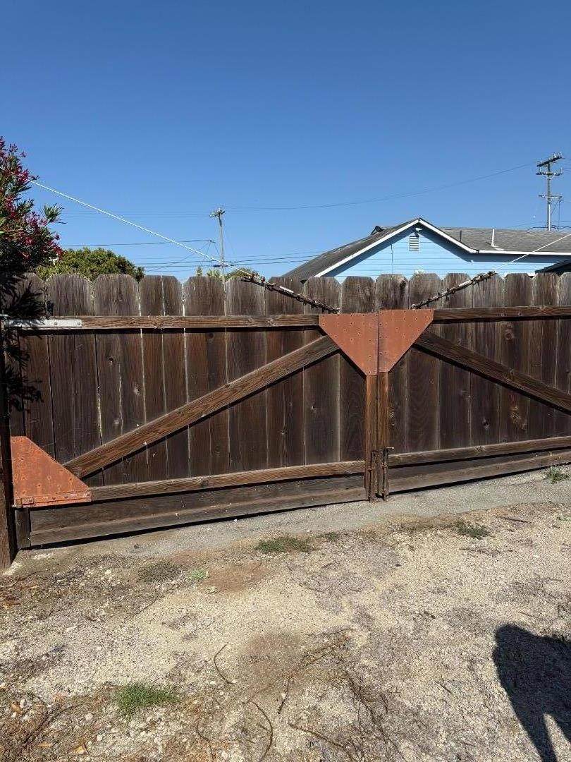 228 Beach Rd - Photo 1
