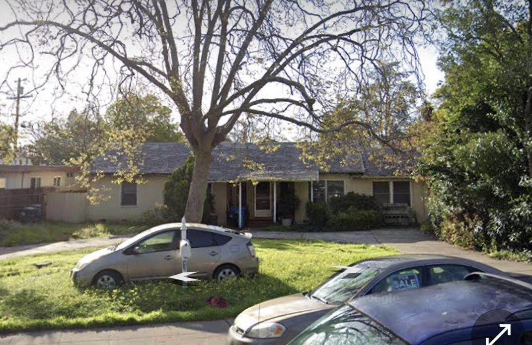 1243 Woodside Rd - Photo 1