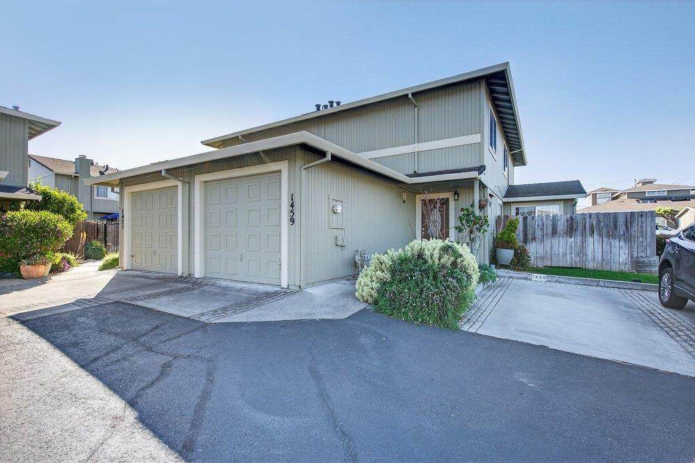 1459 Squire Ct - Photo 1