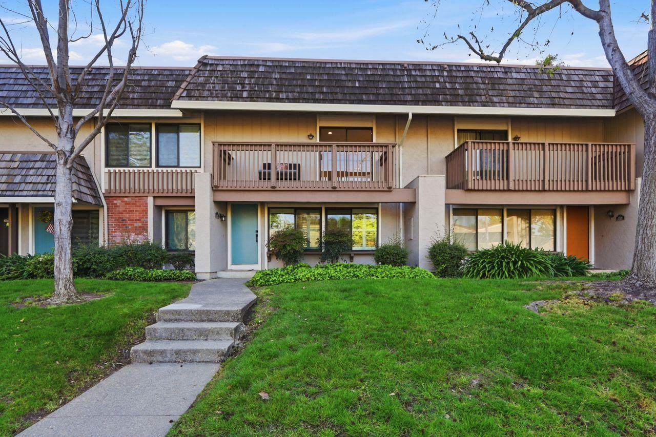 4732 Clear River Ct - Photo 1