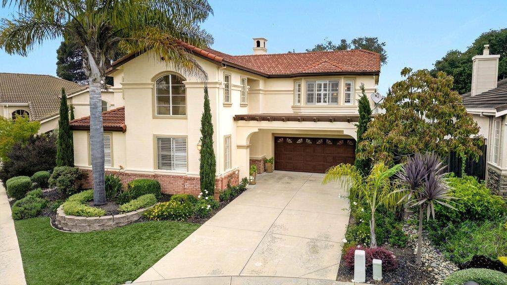 348 Spyglass Way - Photo 1