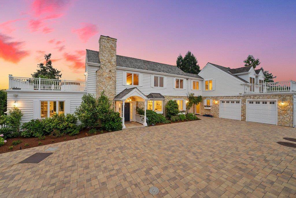 22 Hollins Dr - Photo 1