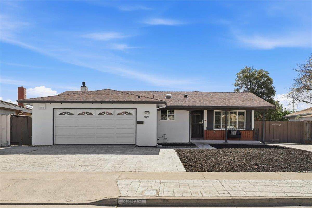 38879 Jonquil Dr - Photo 1