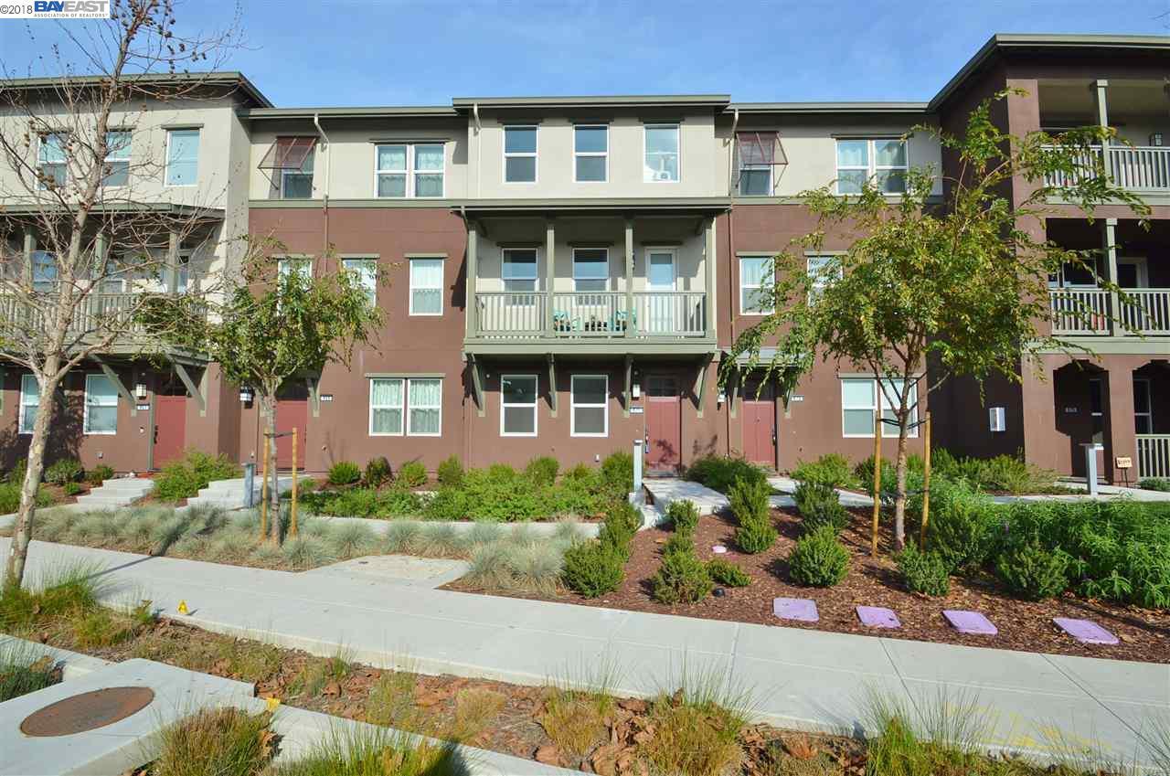 471 Mitchell Ave - Photo 1