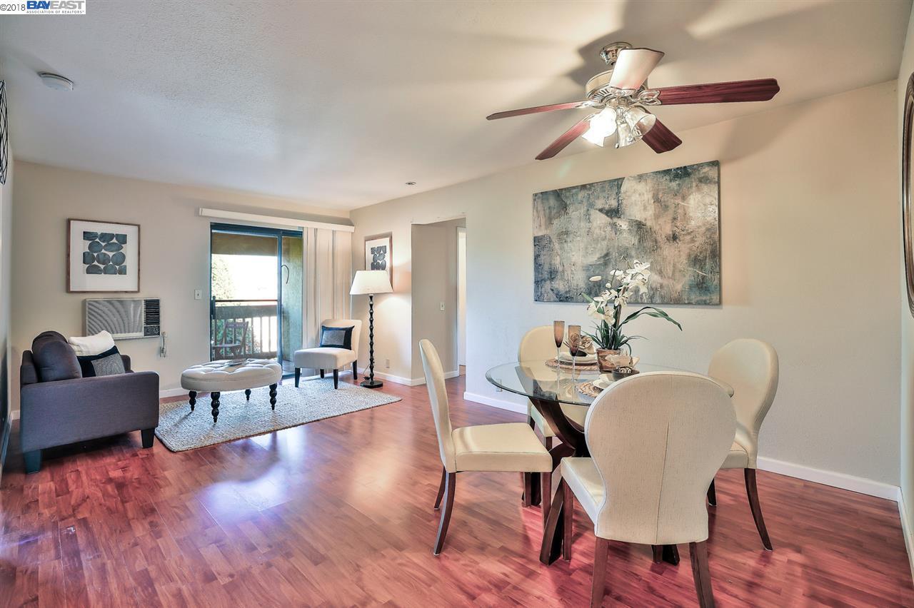 16006 14Th St - Photo 1