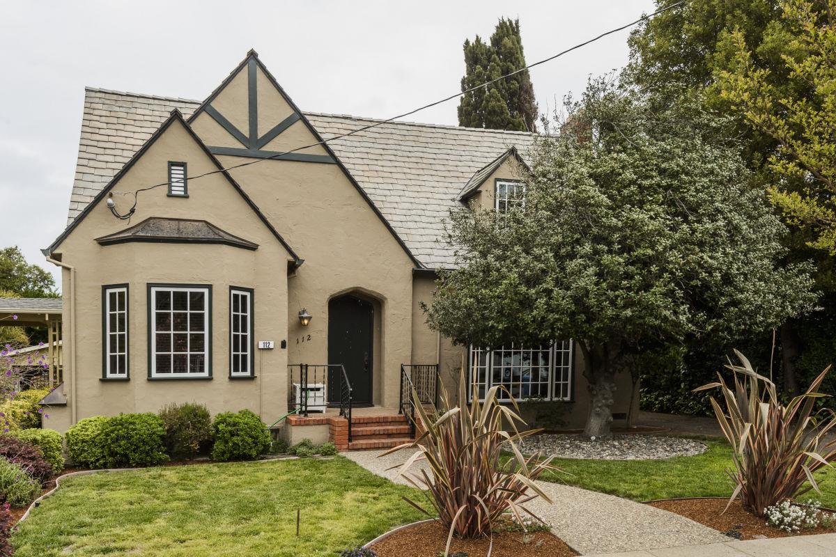 112 Costa Rica Ave - Photo 1