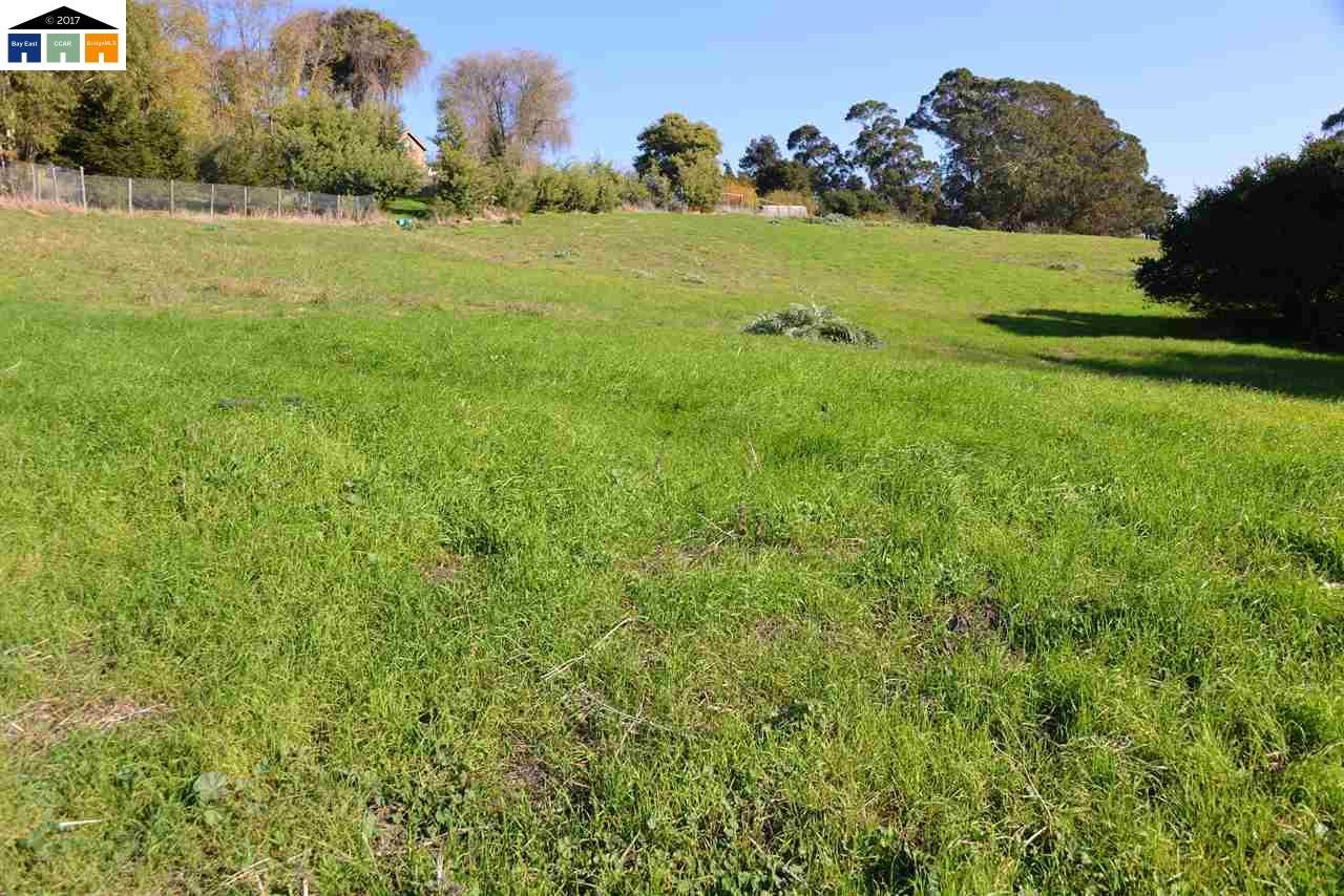 4060 Lambert Road - Photo 1