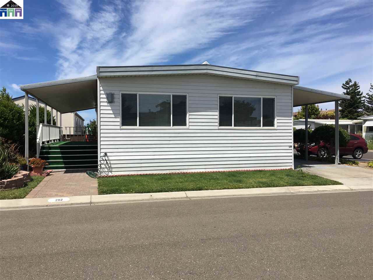 202 Santa Susana - Photo 1