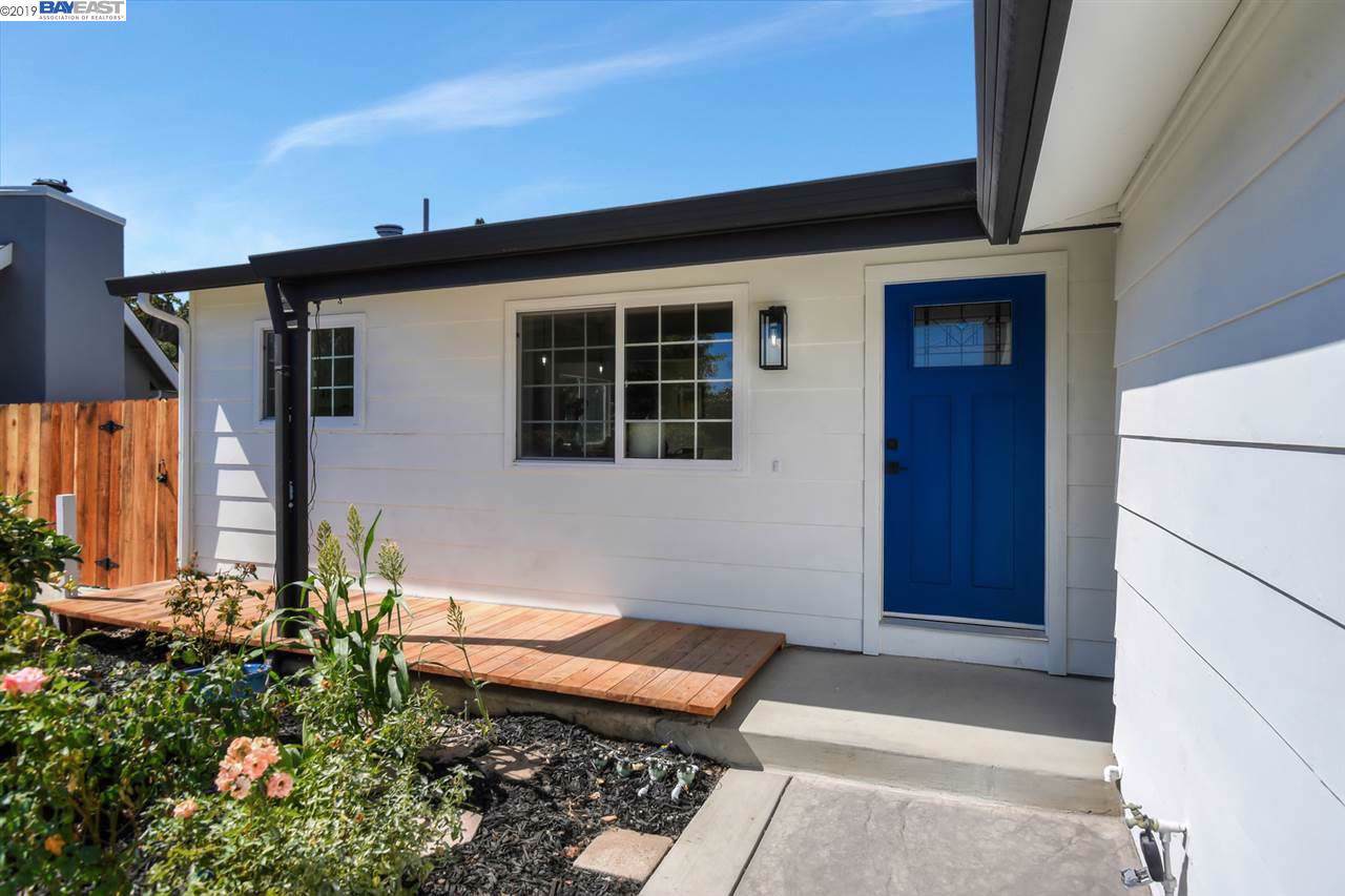 36381 Barnard Street - Photo 1