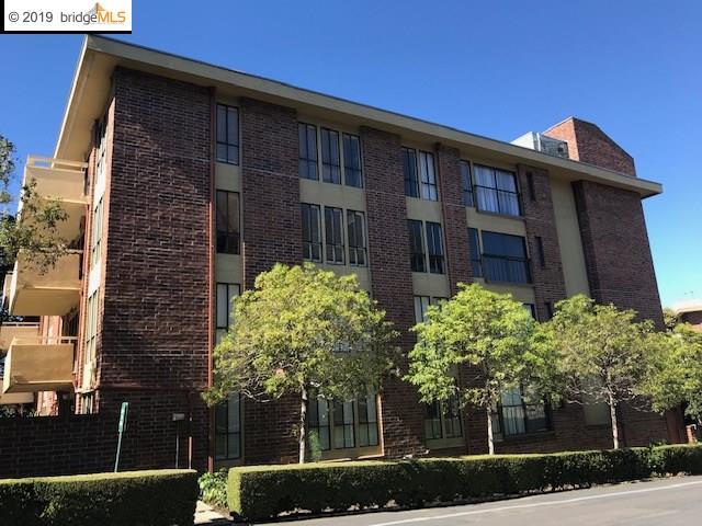 5283 Broadway Ter 3B - Photo 1