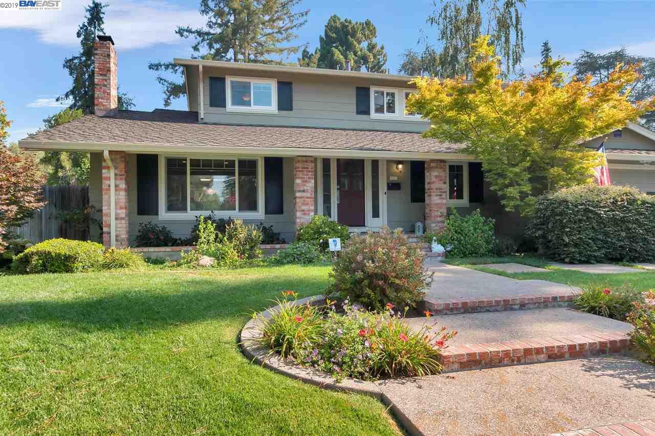 679 Cuenca Way - Photo 1