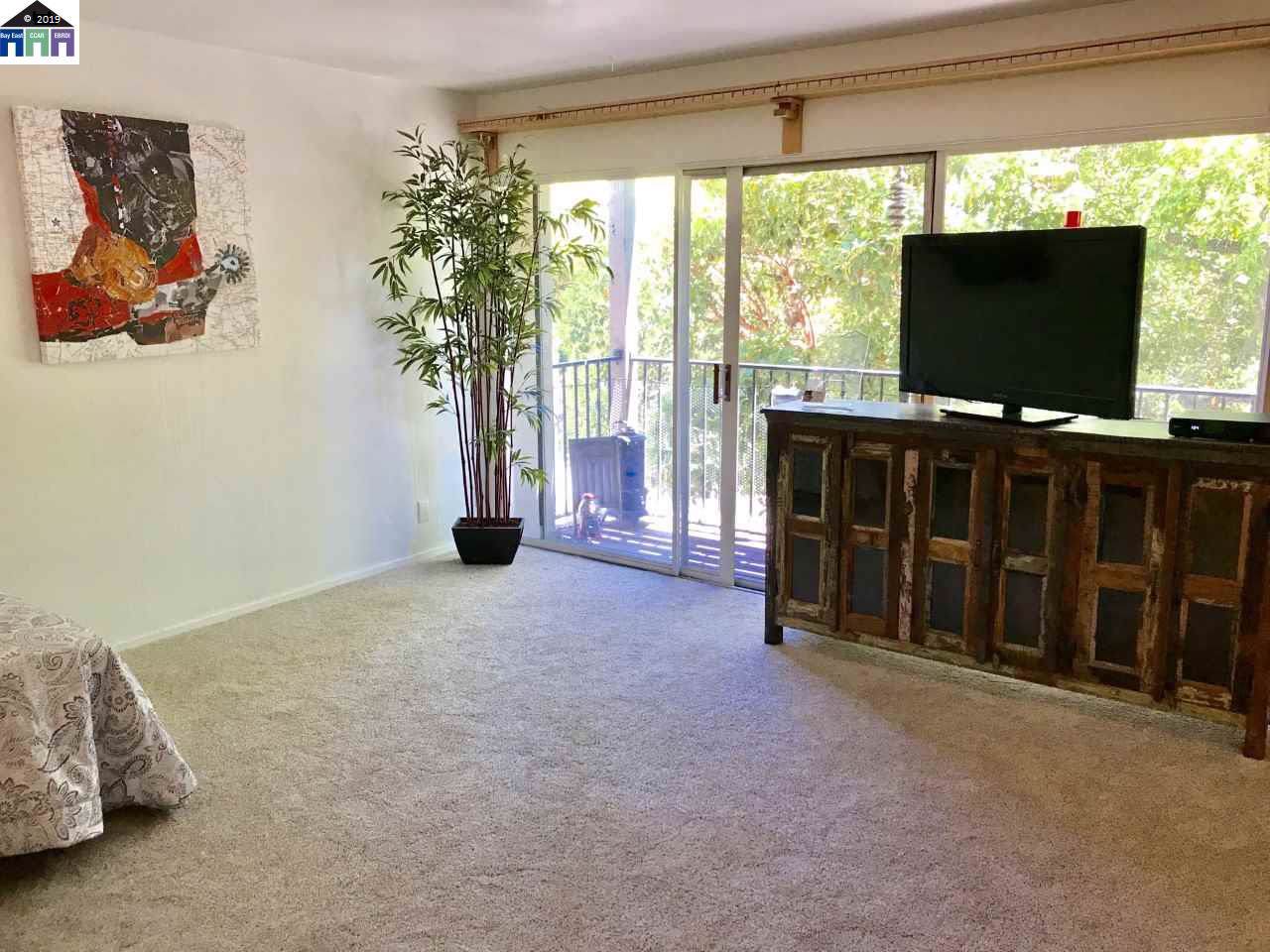 425 Orange St - Photo 1
