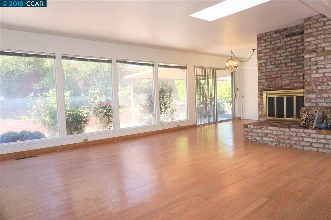 2298 Johanna Ct - Photo 1
