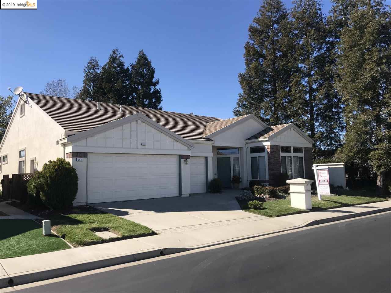 285 Apple Hill Dr - Photo 1