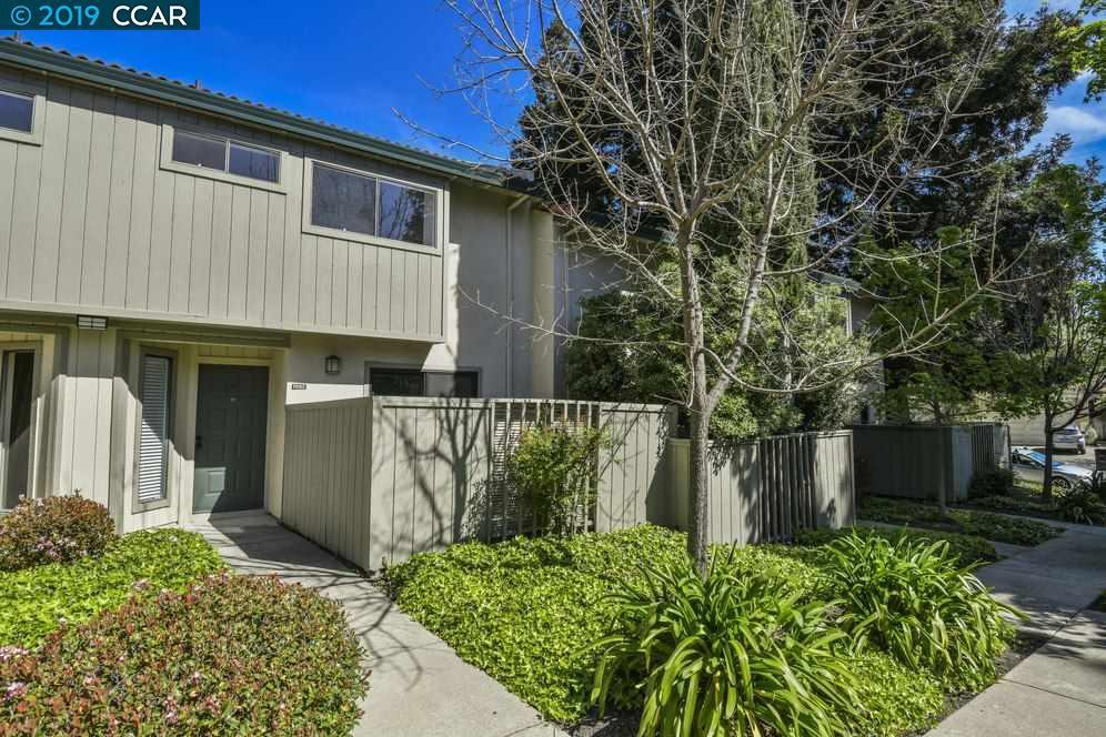 1682 Parkside Dr - Photo 1