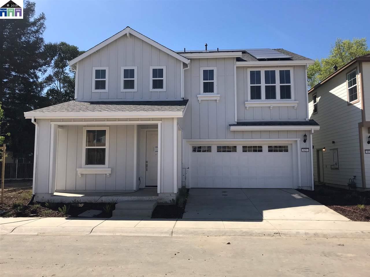 623 Toomey Terrace - Photo 1