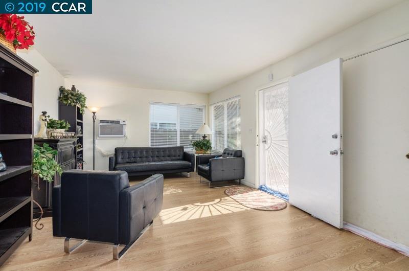 284 Trident Dr - Photo 1