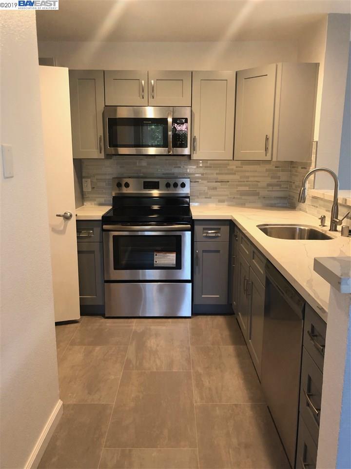 6986 Stagecoach Rd - Photo 1
